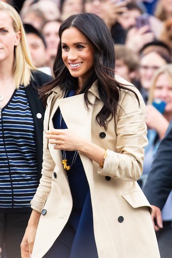 Meghan markle outlet beige trench coat